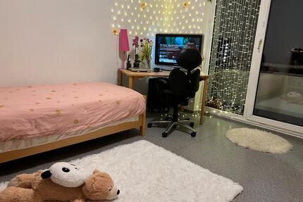 Sonniges Balkonzimmer auf dem Campus Ilmenau