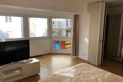 WG-Zimmer in Frankfurt am Main 675,00 € 22 m²