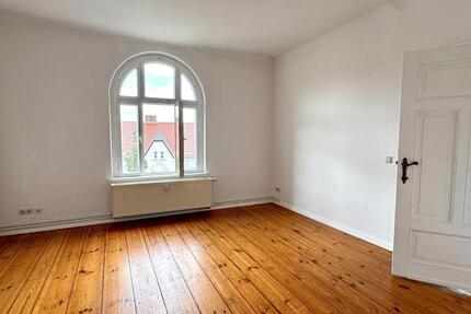 Charmante 2,5-Zimmer-Altbauwohnung mit Turmzimmer | 2. OG - Bad Freienwalde (Oder)