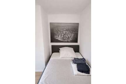 WG-Zimmer in Gräfelfing 750,00 € 12 m²