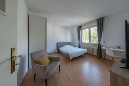 WG-Zimmer in Frankfurt am Main 745,00 € 18 m²