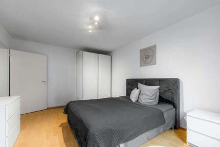WG-Zimmer in München 990,00 € 18 m²