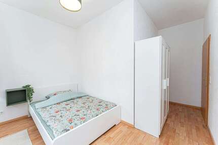 WG-Zimmer in Berlin 640,00 € 12 m²