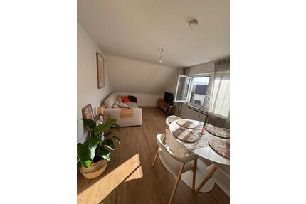 Wunderschöne, helle 2,5 Zimmer Wohnung in Stuttgart-Luginsland