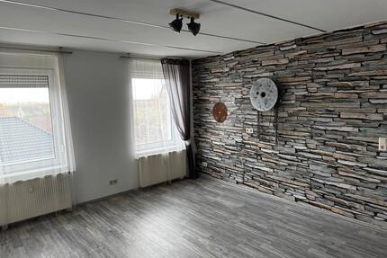 2,5 Zimmer Wohnung in Hemsdorf - 650,00&nbsp;EUR Kaltmiete, ca.&nbsp; 65,00&nbsp;m&sup2; in Wanzleben-Börde (PLZ: 39164)