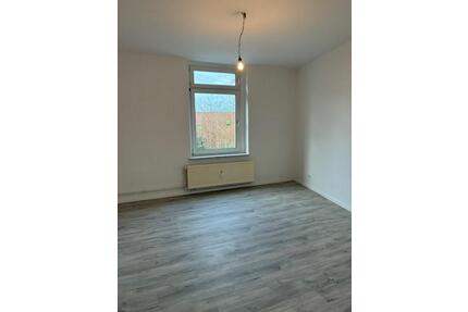 Sehr schöne renovierte 2 Zimmer Wohnung in Gelsenkirchen zu vermieten