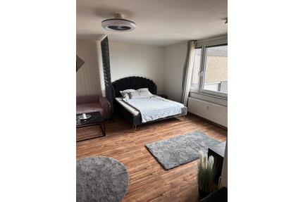 Möblierte 1 - Zimmer Wohnung mit Stellplatz in Aalen-Triumphstadt