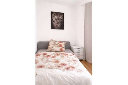 WG-Zimmer in München 800,00 € 14 m²