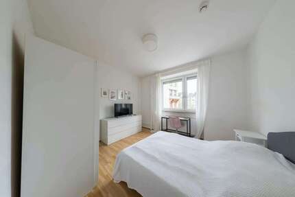 WG-Zimmer in Frankfurt am Main 675,00 € 14 m²