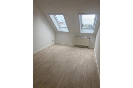 2 Zimmer DG Wohnung in Trier zu vermieten