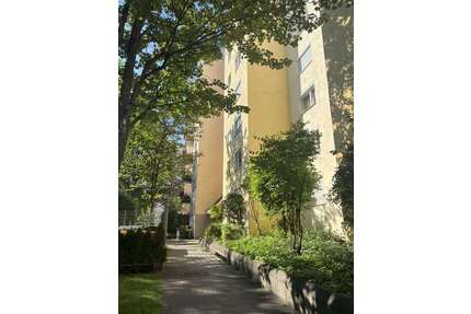 Wohnung zum Mieten in Augsburg 925,00 € 73 m²