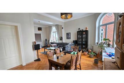 Zur zwischenmiete: Möblierte 2 Zimmerwohnung in WG für März-April - Aurich