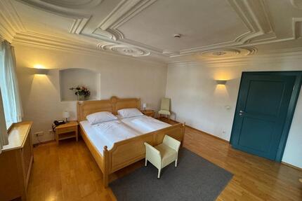 Teilmöbliertes Hotelzimmer monatsweise zu vermieten - Dachau