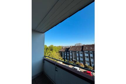 Schöne 3 Zimmer Wohnung mit Balkon - Wuppertal Gemarkung Langerfeld