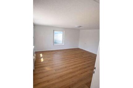 4 Zimmer Wohnung in Kirchardt - 900,00&nbsp;EUR Kaltmiete, ca.&nbsp; 90,00&nbsp;m&sup2; in Kirchardt (PLZ: 74912)
