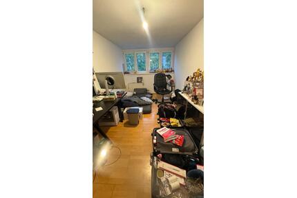Zimmer in freundlicher WG in Wiesbaden-Mitte – Rheinstr. 50