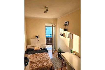 Gemütliches Zimmer in WG zu vermieten - München Feldmoching-Hasenbergl