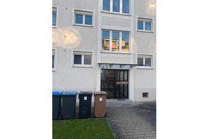 Frisch Renovierte 3 Zimmer Wohnung - Nürtingen