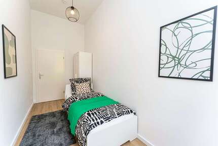 WG-Zimmer in Berlin 620,00 € 9 m²