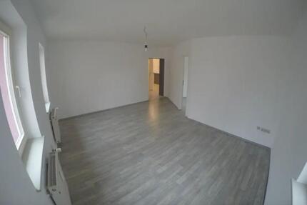 Helle, moderne 2 Zimmer Wohnung (mit Abstellraum) - Wallertheim