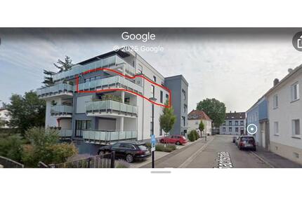 Gehobene 3-Zimmer Wohnung mit Balkon und 2 TG-Plätzen in Homburg