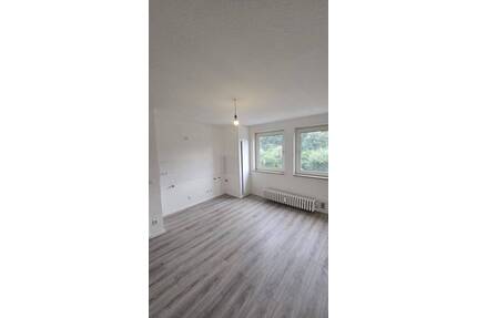 Komplett sanierte 2 Zimmer Wohnung in Gelsenkirchen zu vermieten