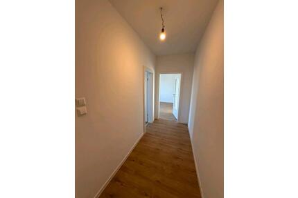 sehr ruhige hübsche 2zimmer wohnung - Wilhelmshaven Fedderwardergroden