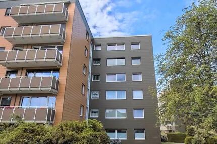 1-Zimmer Wohnung - hochwertig saniert, mit Balkon, Stellplatz und - Seelze