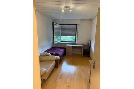 WG-Zimmer in Stuttgart 430,00 € 11 m²