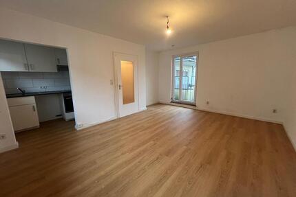 1 Zimmer Wohnung Neustadt - 610,00&nbsp;EUR Kaltmiete, ca.&nbsp; 34,00&nbsp;m&sup2; in Bremen (PLZ: 28195)