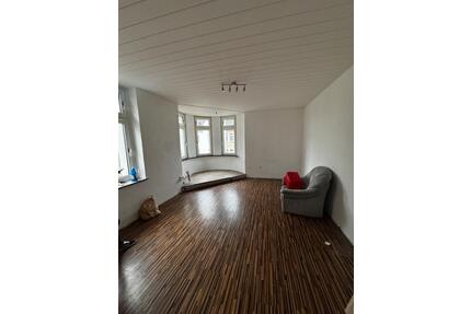 6 zimmer 145qm wohnung - 950,00&nbsp;EUR Kaltmiete, ca.&nbsp; 145,00&nbsp;m&sup2; in Gelsenkirchen (PLZ: 45891) Erle