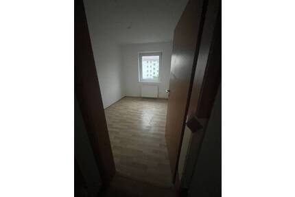 WIRD DEMNÄCHST FÜR SIE RENOVIERT: Geräumige 3-Zimmer Wohnung - Bad Gandersheim