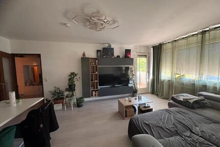 3 Zimmer Wohnung mit Balkon und Garage in Zirndorf Weiherhof