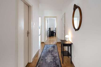 WG-Zimmer in Düsseldorf 670,00 € 24 m²