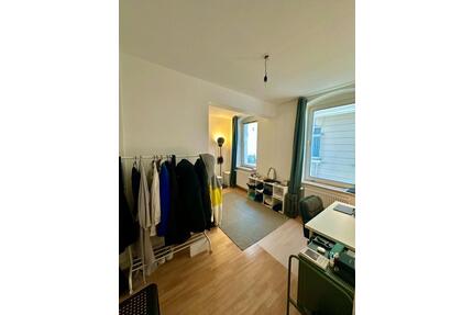 Zentrale und gepflegte Wohnung nahe TU Braunschweig - Bushalteste