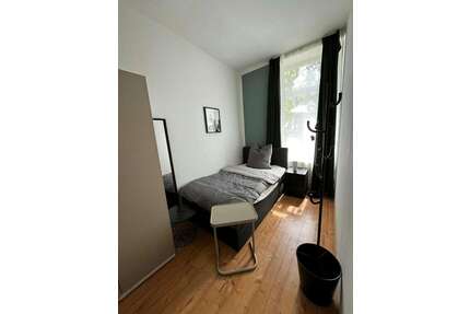 WG-Zimmer in Frankfurt am Main 655,00 € 14 m²