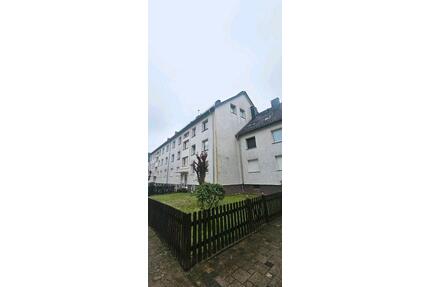 3 Zimmer Wohnung DG. - 700,00&nbsp;EUR Kaltmiete, ca.&nbsp; 75,00&nbsp;m&sup2; in Langenhagen (PLZ: 30855) Engelbostel