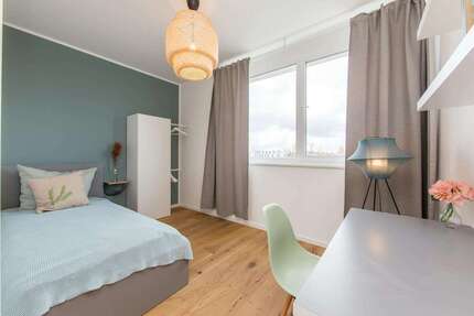 WG-Zimmer in Berlin 670,00 € 11 m²