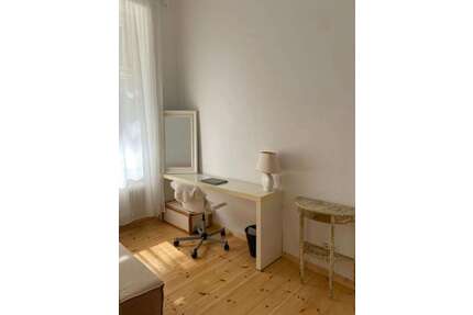 WG-Zimmer in Berlin 950,00 € 15 m²