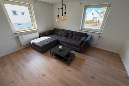 3 Zimmer Wohnung Saniert & Möbliert begrenzt zu vermieten - Ingolstadt Münchener Straße