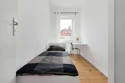 WG-Zimmer in Berlin 580,00 € 8 m²