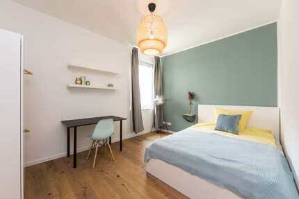 WG-Zimmer in Berlin 710,00 € 12 m²