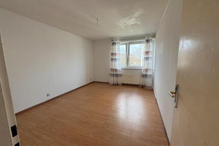 WG Zimmer in Stade - 695,00&nbsp;EUR Kaltmiete, ca.&nbsp; 15,00&nbsp;m&sup2; in Hamburg (PLZ: 22047) Wandsbek