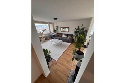 3 Zimmer Wohnung mit Tiefgaragenstellpatz - Grenzach-Wyhlen