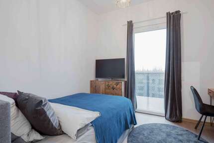 WG-Zimmer in Berlin 650,00 € 10 m²