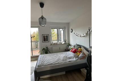 WG Zimmer in 65 qm Wohnung Augsburg Süd