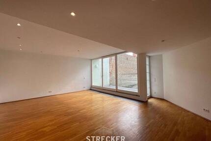 Zentrale 2 ZKB mit großem Balkon im Herzen der Durlacher Altstadt - Karlsruhe