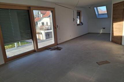 4 Zimmer Wohnung im Obergeschoss zu vermieten - Mainhardt