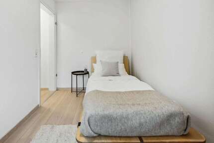 WG-Zimmer in Frankfurt am Main 655,00 € 9 m²