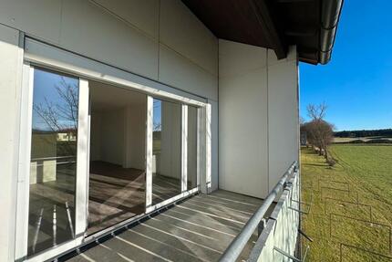 2. OG 3,5 Zimmer mit Balkon (frisch saniert) - Kaufbeuren